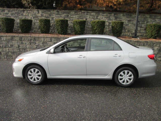 Toyota Corolla 2011 photo 1