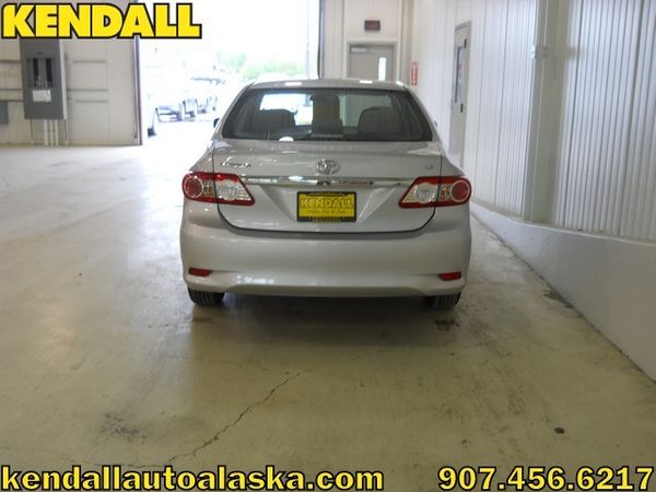 Toyota Corolla 2011 photo 2