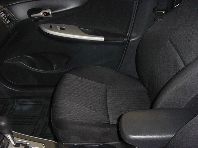 Toyota Corolla 2011 photo 9
