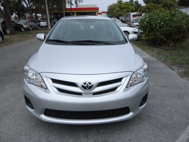 Toyota Corolla 2011 photo 1