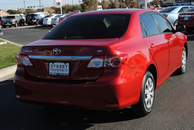 Toyota Corolla 2011 photo 5
