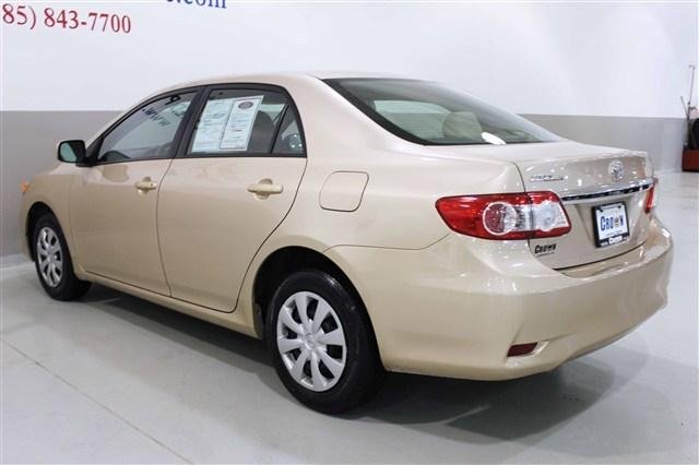 Toyota Corolla 2011 photo 5