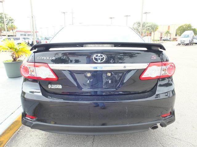 Toyota Corolla 2011 photo 4