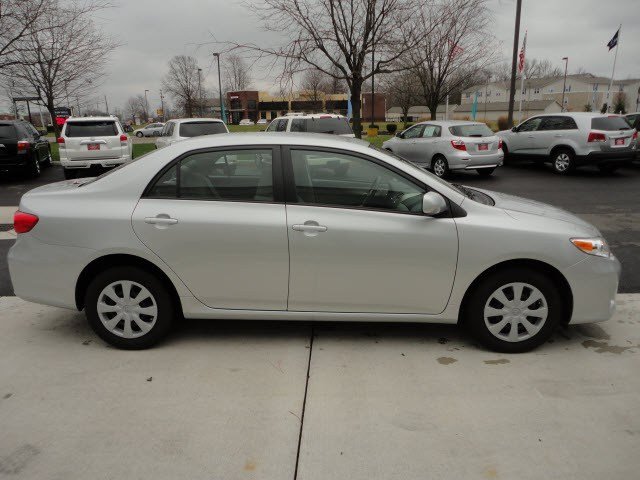 Toyota Corolla 2011 photo 4