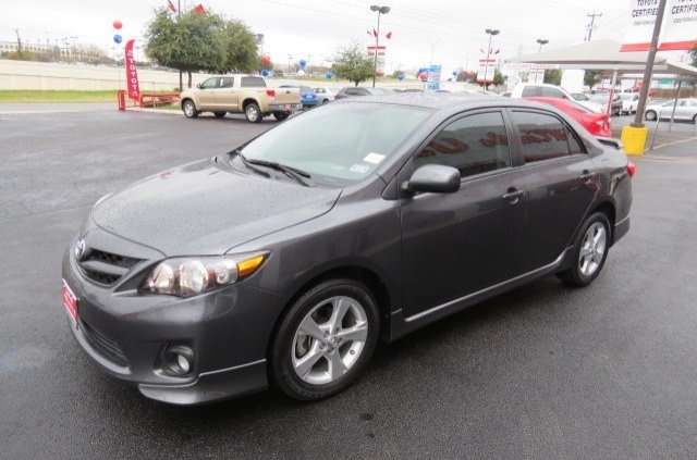 Toyota Corolla 2011 photo 2