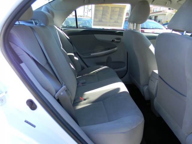 Toyota Corolla 2011 photo 3