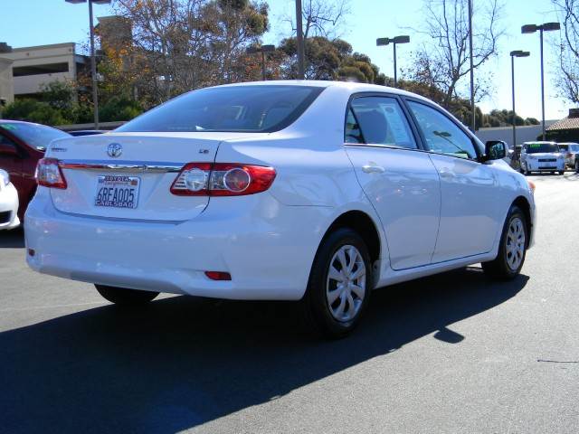 Toyota Corolla 2011 photo 4