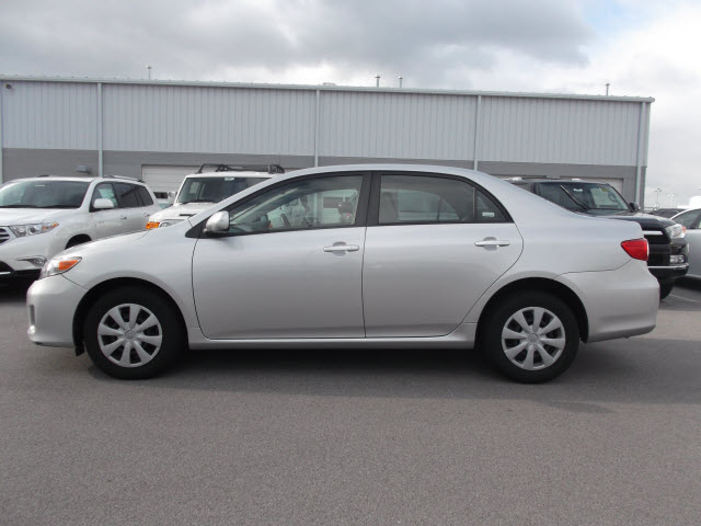 Toyota Corolla 2011 photo 3