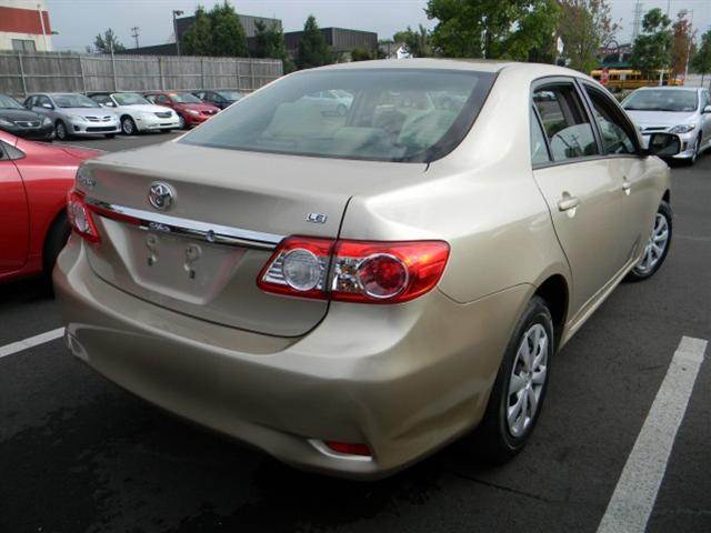 Toyota Corolla 2011 photo 4