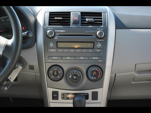 Toyota Corolla 2011 photo 3