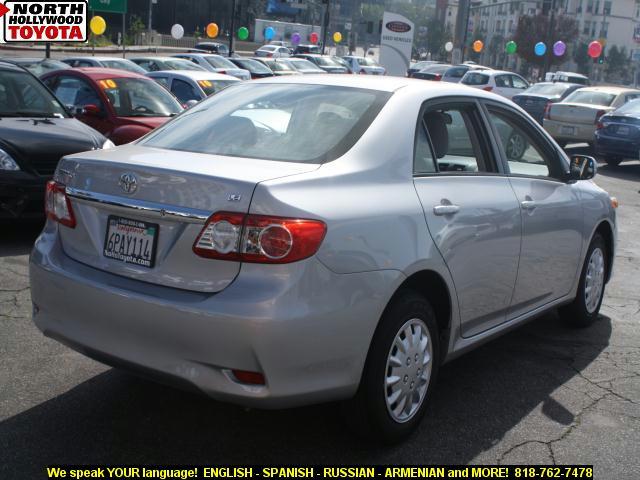 Toyota Corolla 2011 photo 4