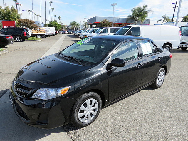 Toyota Corolla 2011 photo 2
