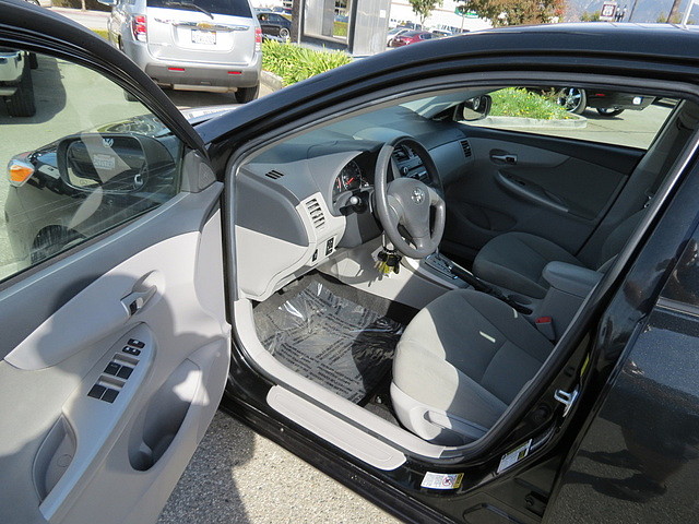 Toyota Corolla 2011 photo 4