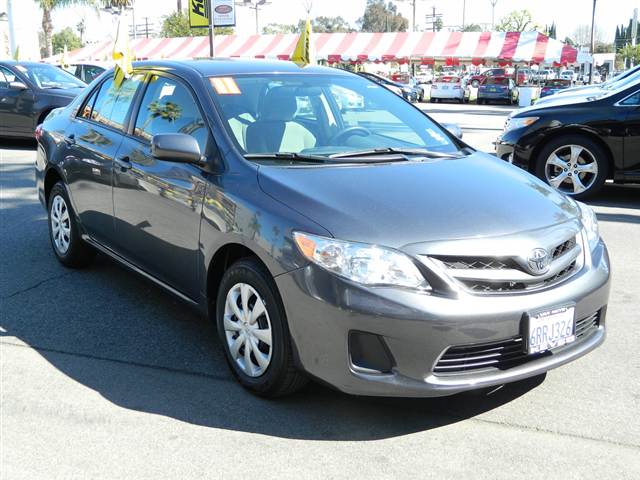 Toyota Corolla 2011 photo 2