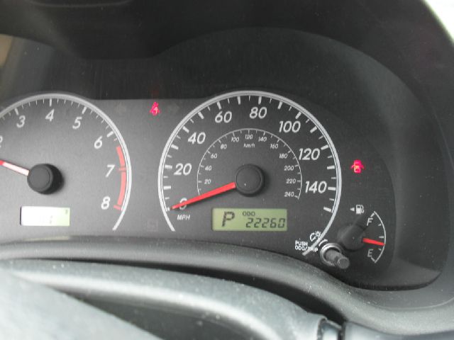 Toyota Corolla Supercab Flareside XL Sedan