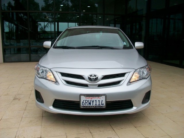 Toyota Corolla 2011 photo 1