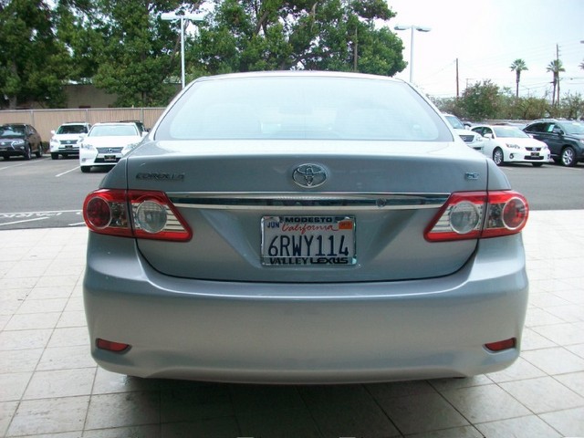 Toyota Corolla 2011 photo 5