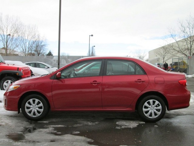 Toyota Corolla 2011 photo 2