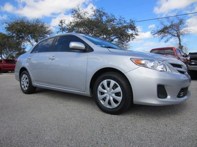 Toyota Corolla 2011 photo 1