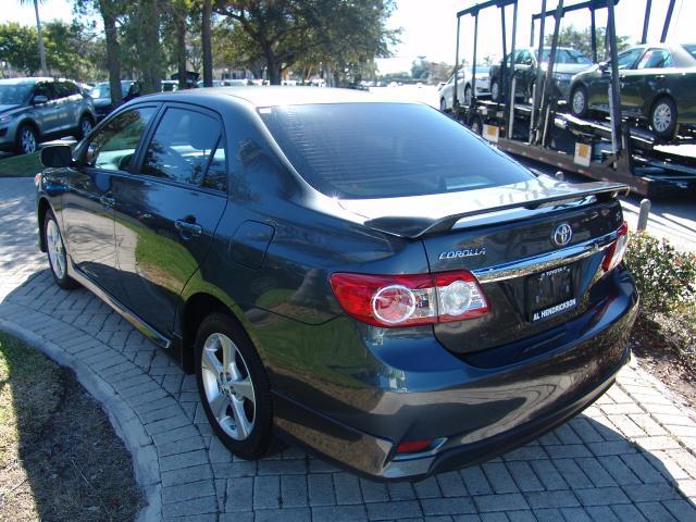 Toyota Corolla 2011 photo 5