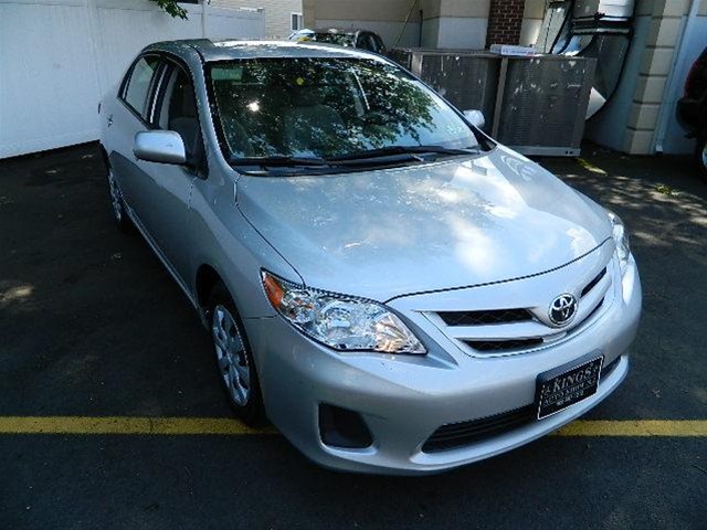 Toyota Corolla Supercab Flareside XL Unspecified