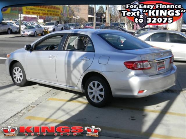 Toyota Corolla 2011 photo 2