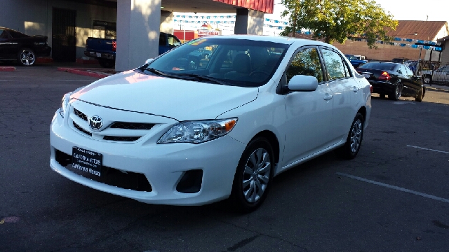 Toyota Corolla 2012 photo 3