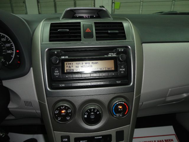 Toyota Corolla 2012 photo 17