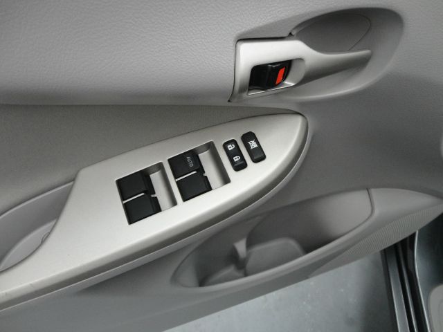 Toyota Corolla 2012 photo 28