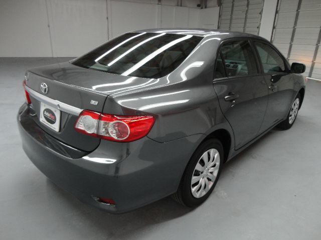 Toyota Corolla 2012 photo 3
