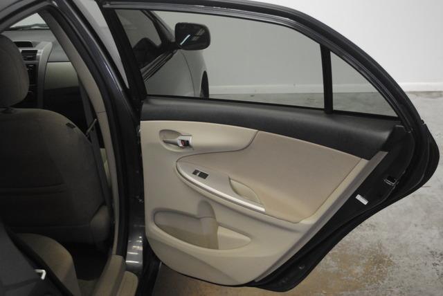 Toyota Corolla 2012 photo 13