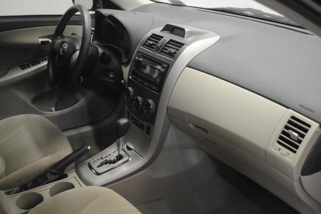 Toyota Corolla 2012 photo 14