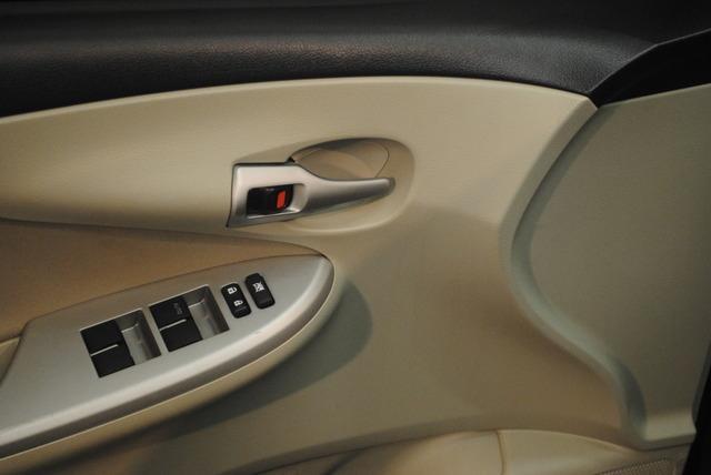 Toyota Corolla 2012 photo 18