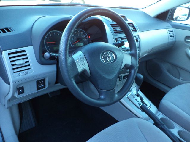Toyota Corolla 2012 photo 21