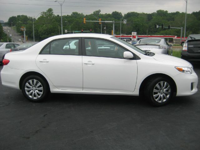 Toyota Corolla 2012 photo 25