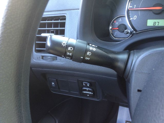 Toyota Corolla 2012 photo 15