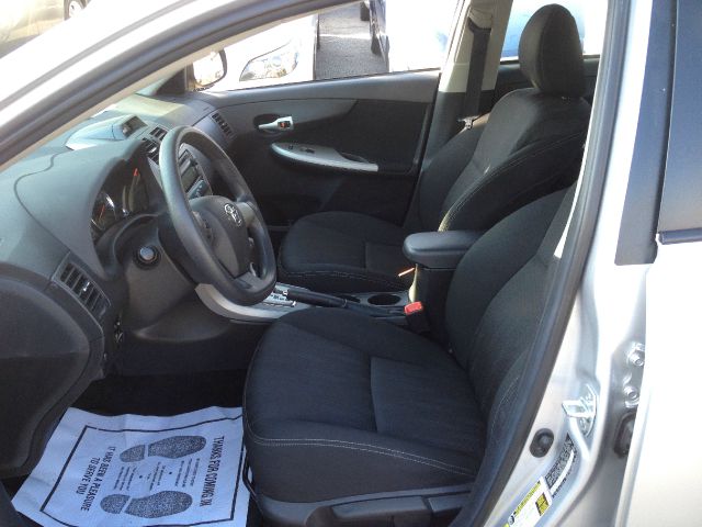 Toyota Corolla 2012 photo 16