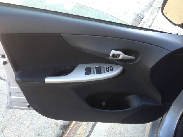 Toyota Corolla 2012 photo 39