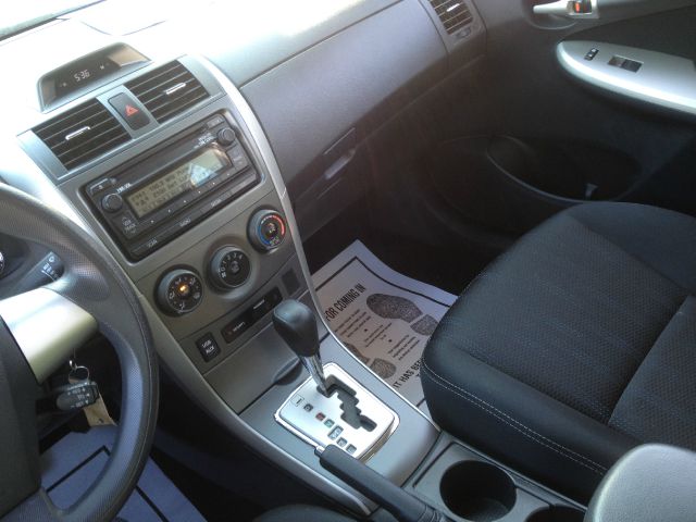 Toyota Corolla 2012 photo 44