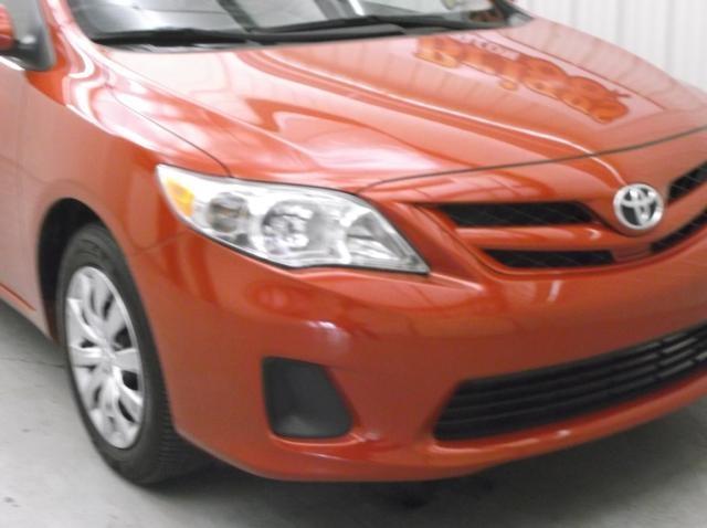 Toyota Corolla 2012 photo 1