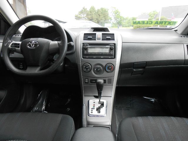 Toyota Corolla 2012 photo 12