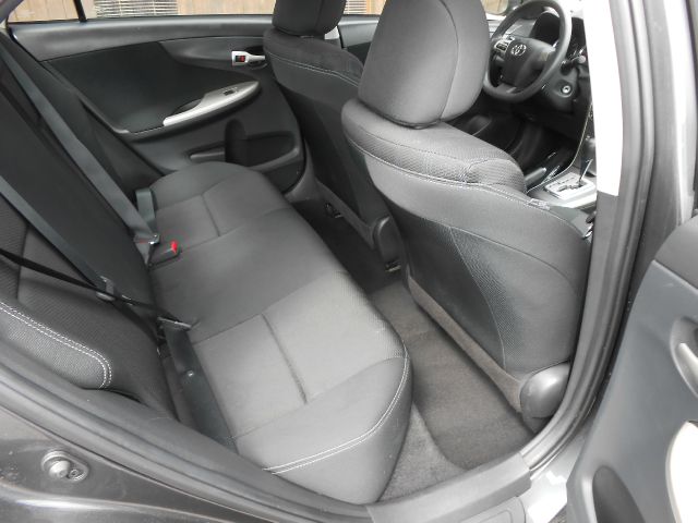 Toyota Corolla 2012 photo 21