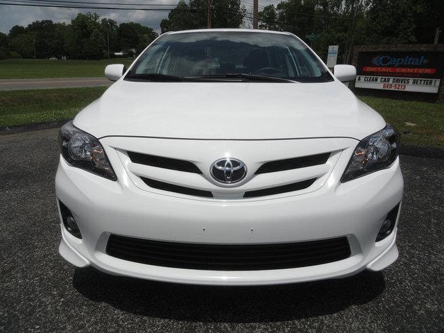 Toyota Corolla 2013 photo 1