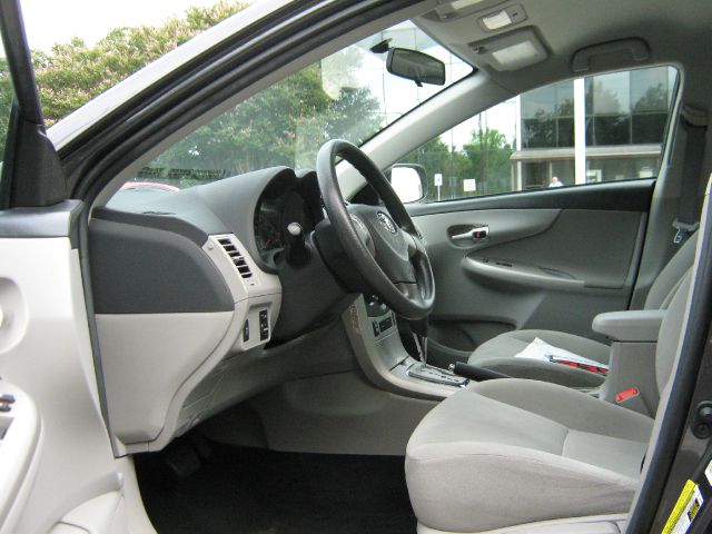 Toyota Corolla 2013 photo 2