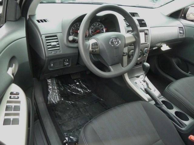 Toyota Corolla 2013 photo 2