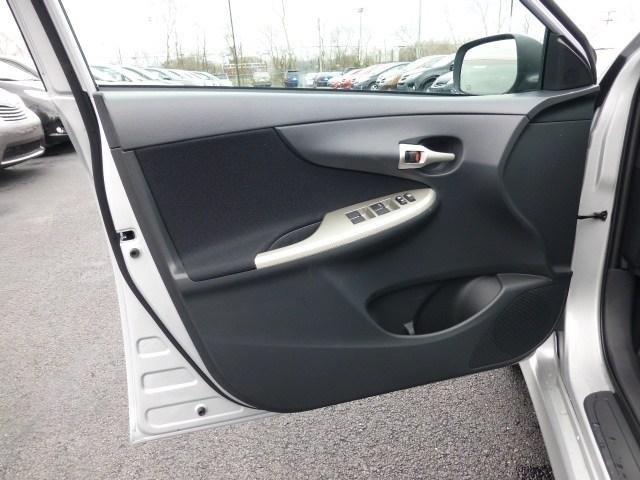 Toyota Corolla 2013 photo 1