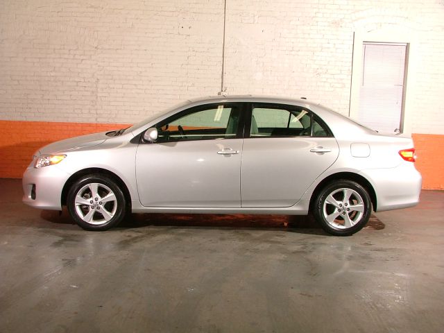 Toyota Corolla 2013 photo 18