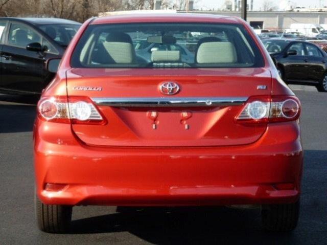 Toyota Corolla 2013 photo 1
