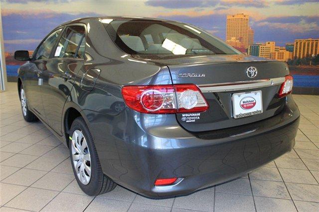 Toyota Corolla 2013 photo 1