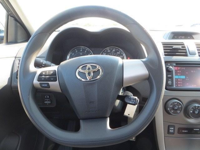 Toyota Corolla 2013 photo 20